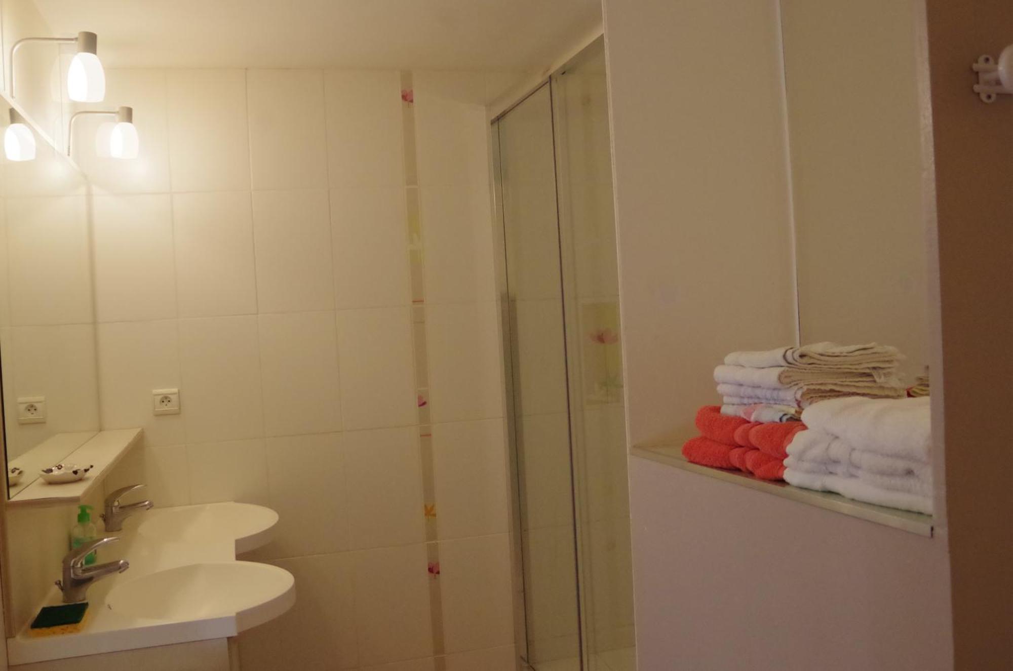 Gites Du Manoir De Goandour Crozon Room photo